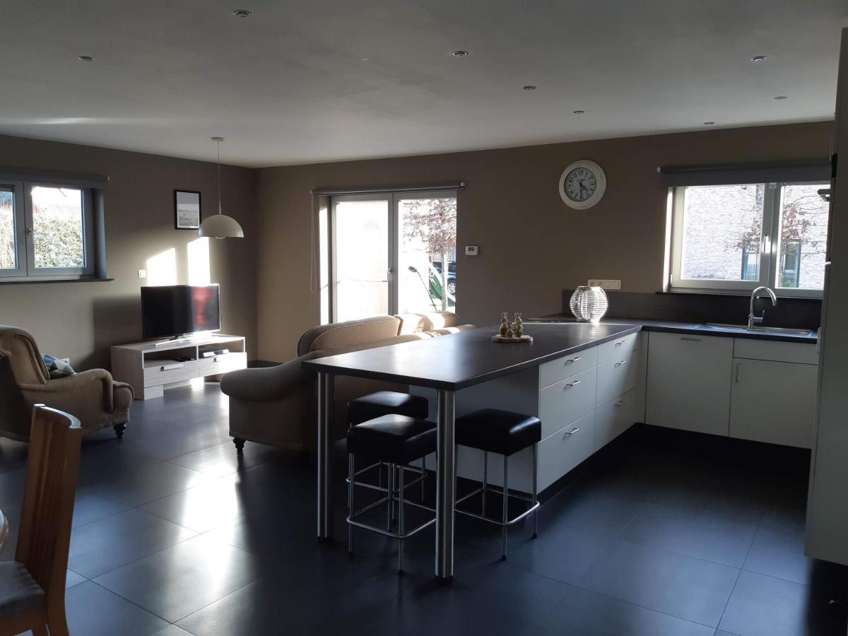 Villa Hoevetoerisme Op 'T Zand à NeerNeerpelt Extérieur photo