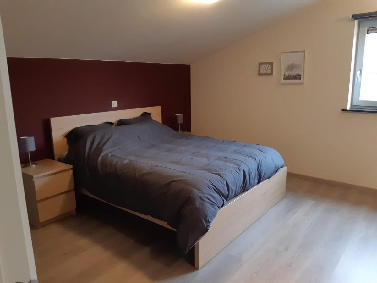 Villa Hoevetoerisme Op 'T Zand à NeerNeerpelt Extérieur photo